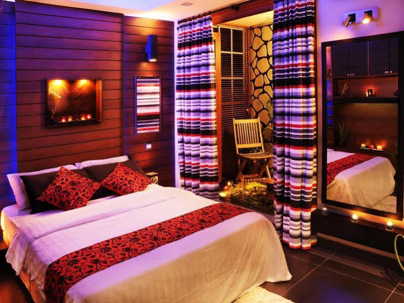 Lvis Boutique Hotel Мале Екстериор снимка